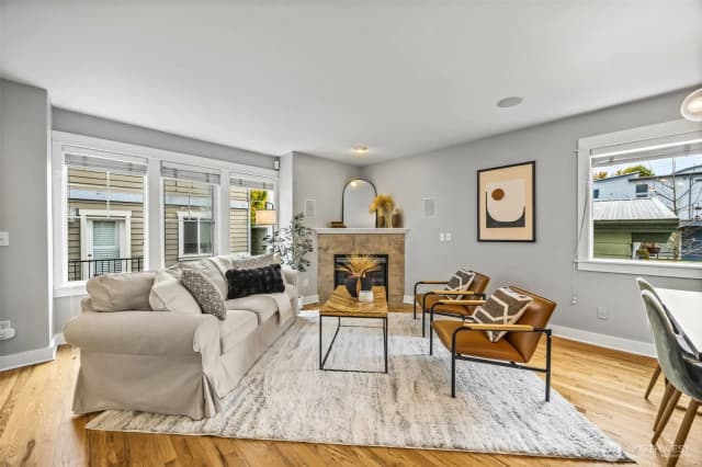 Property photo for 3219 21st Avenue W #a, Seattle photo 5