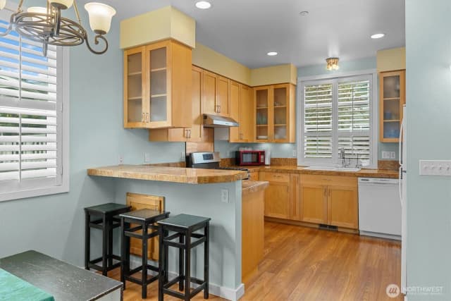 Property photo for 7761 Beacon Place Ne #g 107, Bremerton photo 4