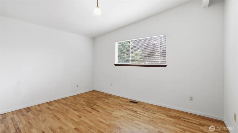 Property photo for 3500 Talbot Road S, Renton photo 17