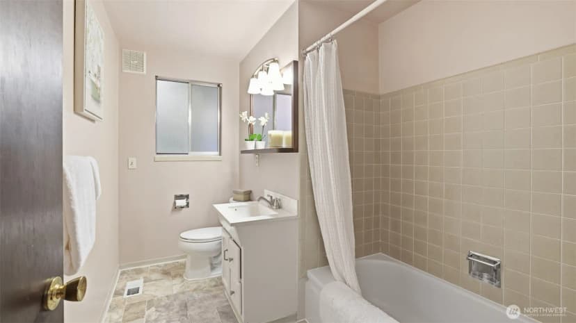 Property photo for 3500 Talbot Road S, Renton photo 19