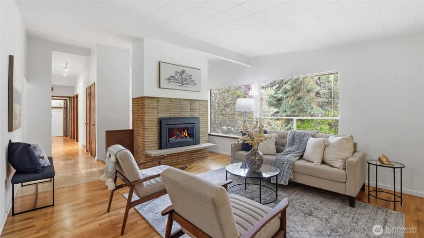 Property photo for 3500 Talbot Road S, Renton photo 4