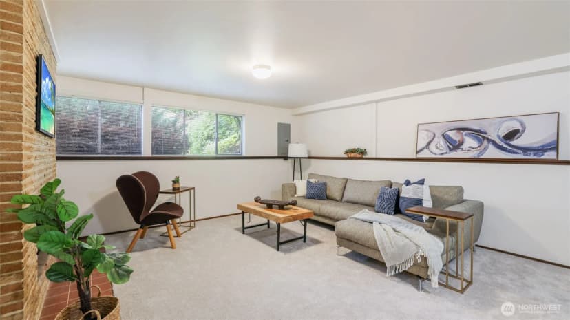 Property photo for 3500 Talbot Road S, Renton photo 20