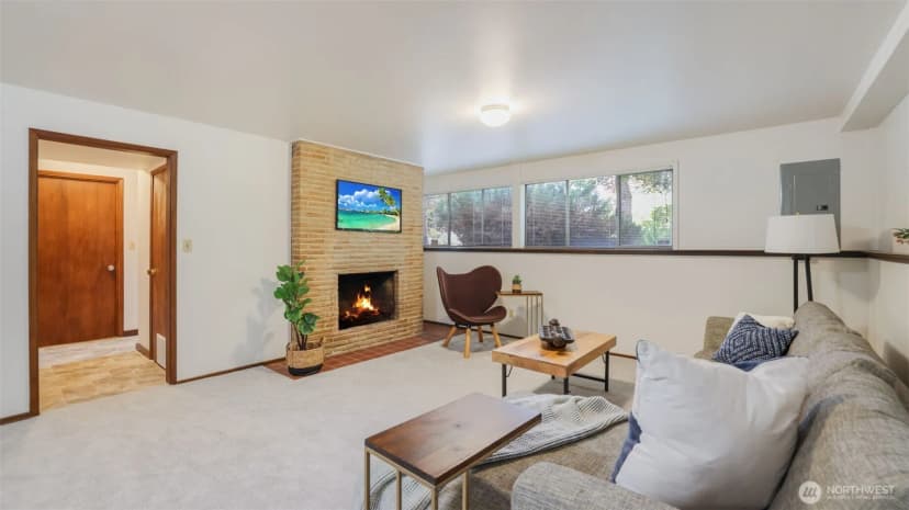 Property photo for 3500 Talbot Road S, Renton photo 21