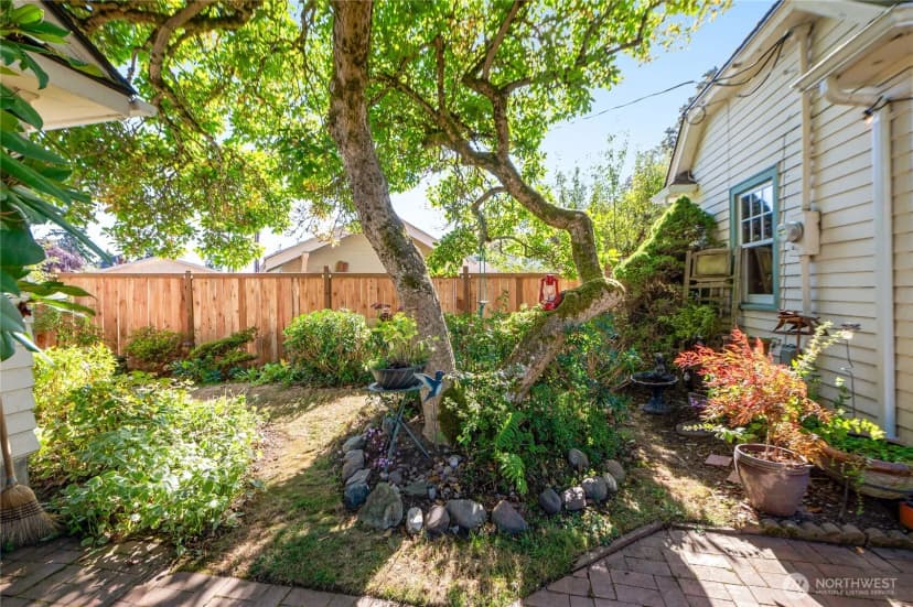 Property photo for 2624 Hampton Place, Bellingham photo 29
