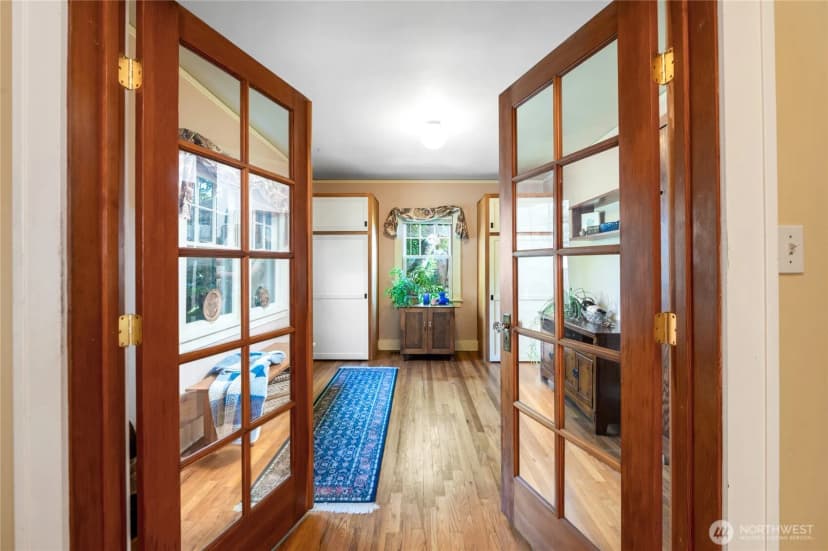 Property photo for 2624 Hampton Place, Bellingham photo 11