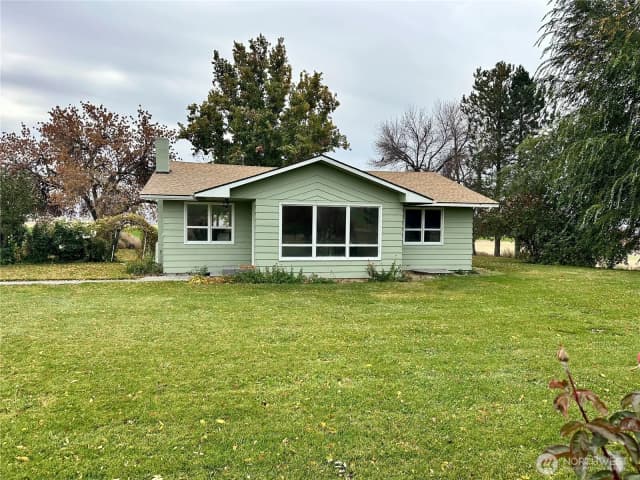 Property photo for 4749 Rd 12 Sw, Royal City photo 2