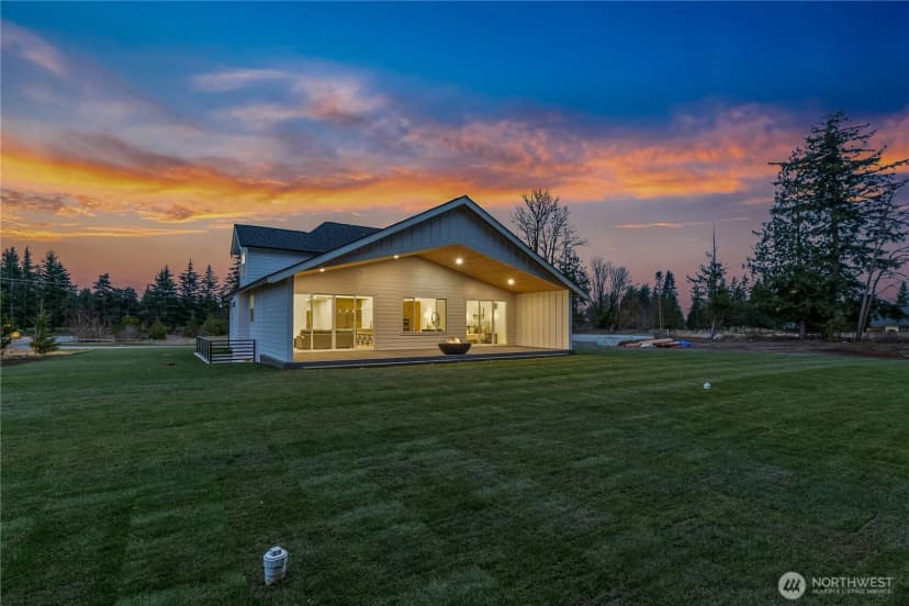 Property photo for 6917 Red Ridge Drive, Lynden photo 31