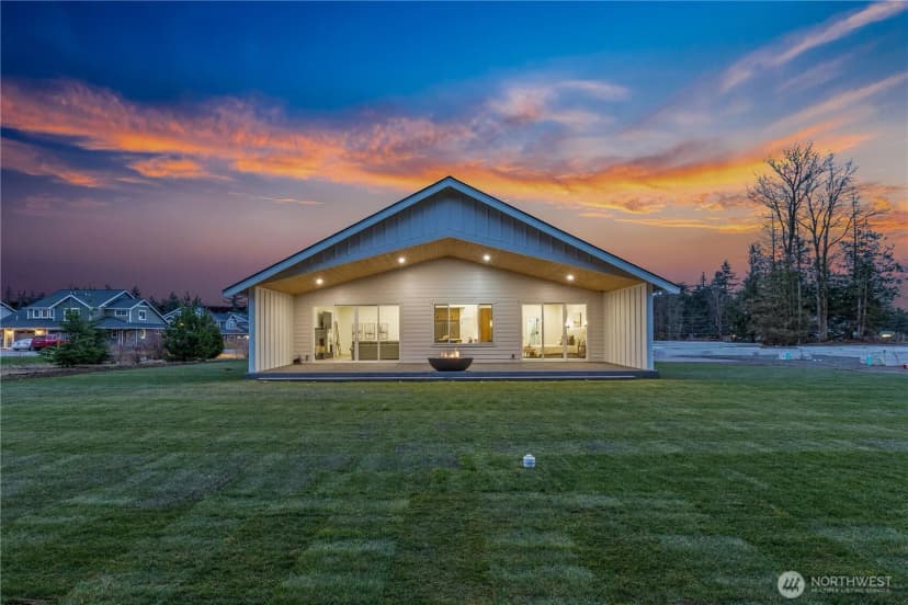 Property photo for 6917 Red Ridge Drive, Lynden photo 30