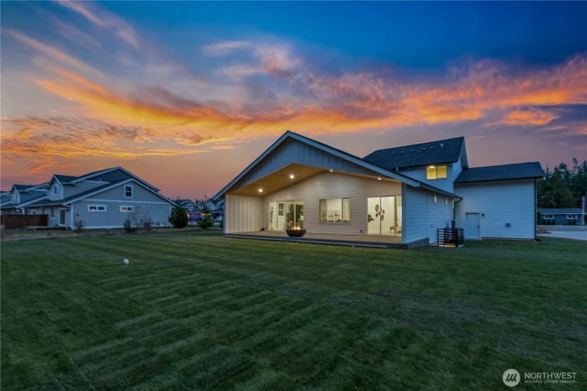 Property photo for 6917 Red Ridge Drive, Lynden photo 29