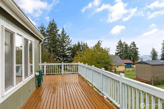 Property photo for 99 E Morris Road, Coupeville photo 5