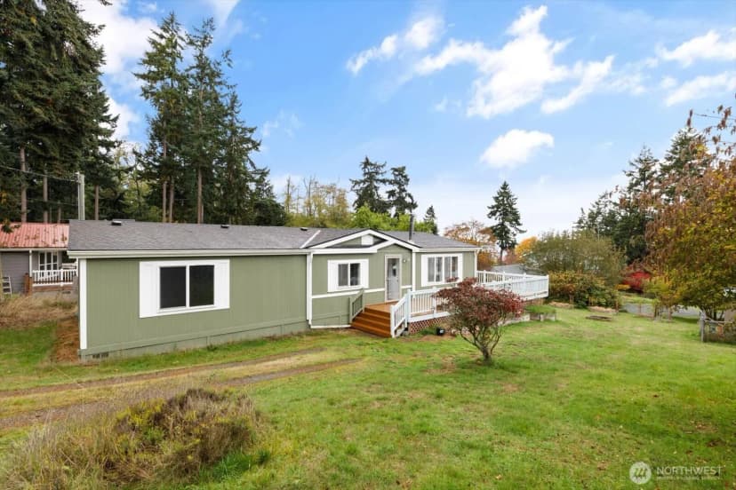 Property photo for 99 E Morris Road, Coupeville photo 2