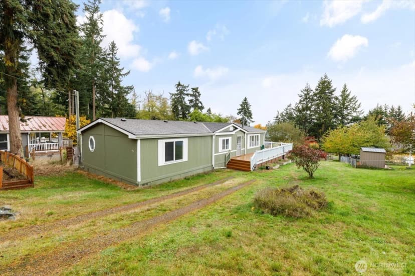 Property photo for 99 E Morris Road, Coupeville photo 4