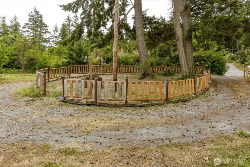 Property photo for 99 E Morris Road, Coupeville photo 31