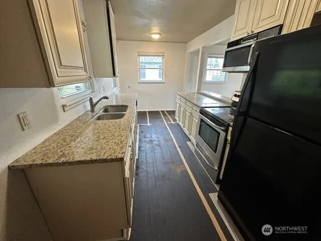 Property photo for 5223 N Cannon Street, Spokane photo 9