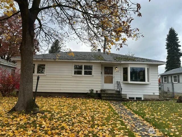 Property photo for 5223 N Cannon Street, Spokane photo 2