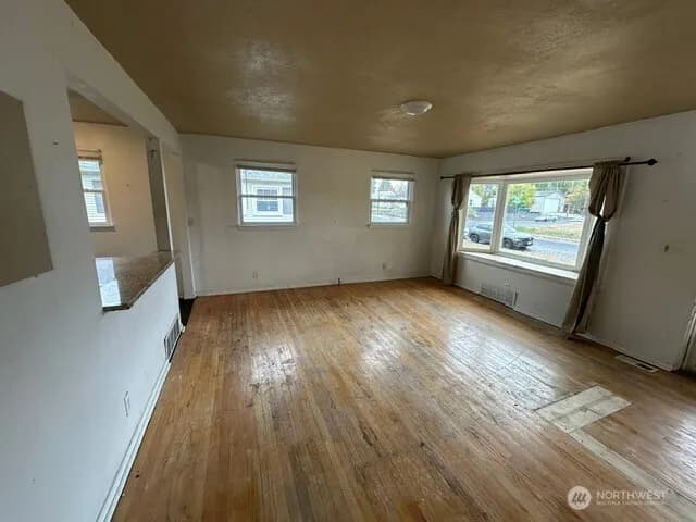 Property photo for 5223 N Cannon Street, Spokane photo 5