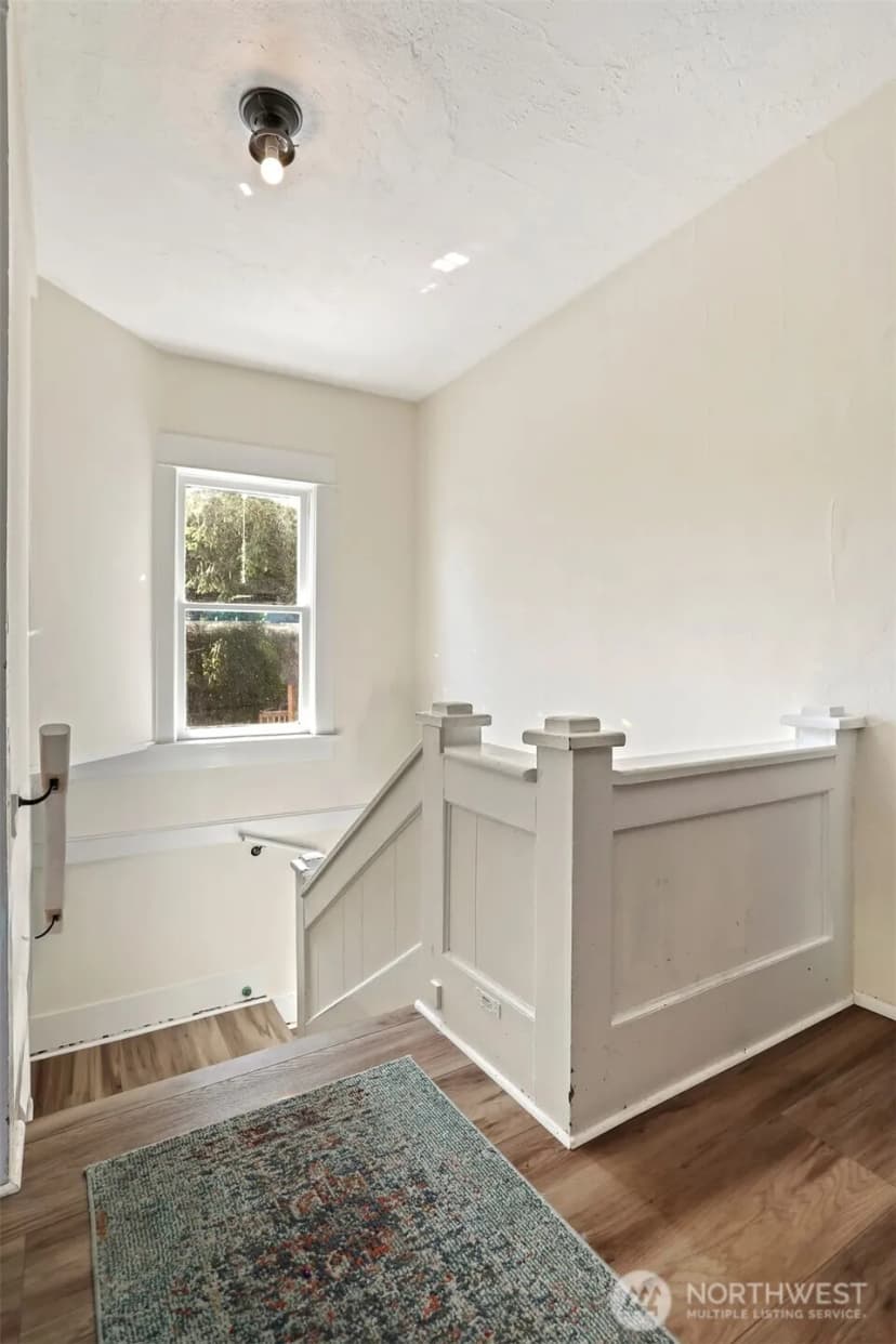 Property photo for 3654 35th Avenue W, Seattle photo 8