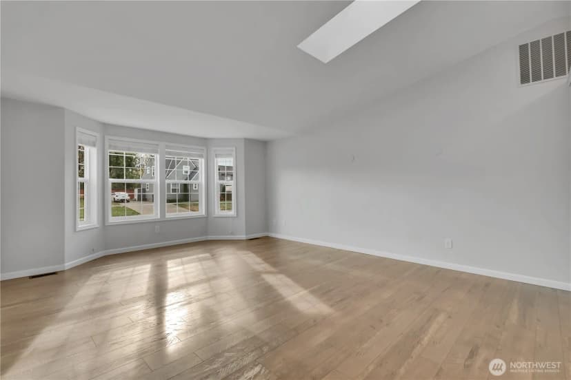 Property photo for 3005 Edel Avenue, Enumclaw photo 8