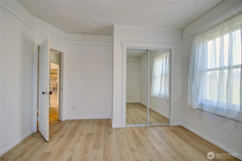 Property photo for 18122 Best Road, Mount Vernon photo 19