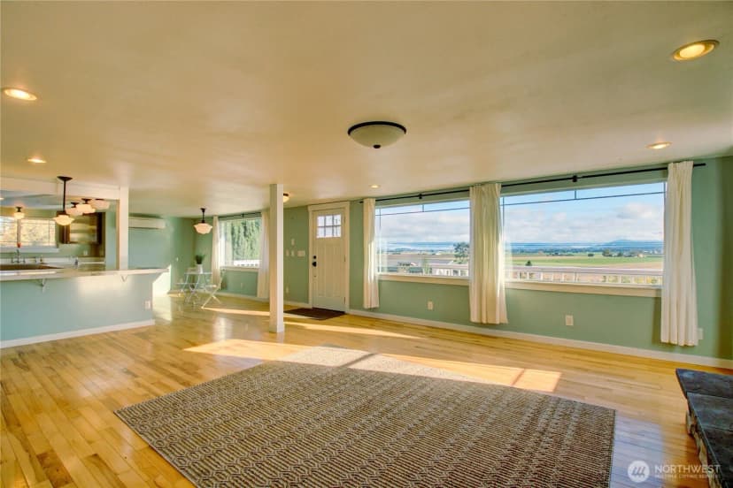Property photo for 18122 Best Road, Mount Vernon photo 12