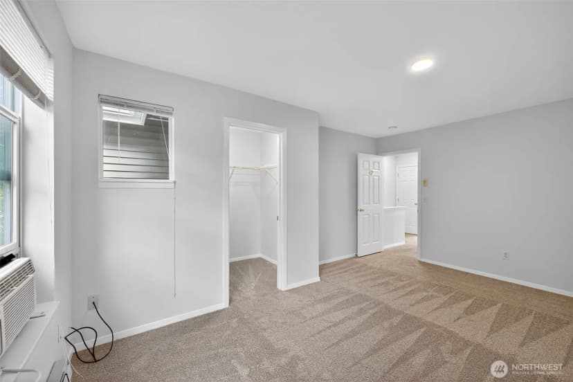 Property photo for 3311 S Juneau Street, Seattle photo 13