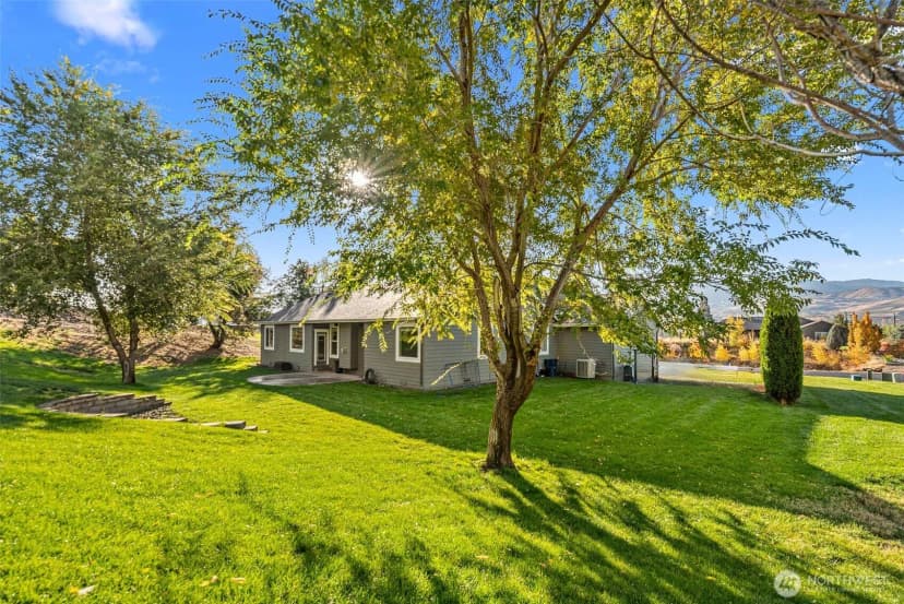 Property photo for 2945 Martin Place, East Wenatchee photo 39