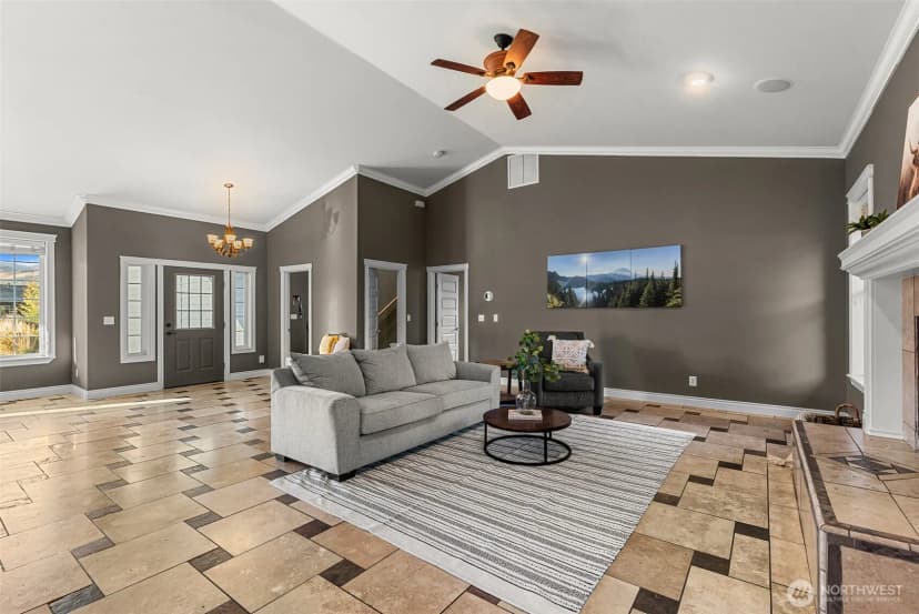 Property photo for 2945 Martin Place, East Wenatchee photo 8