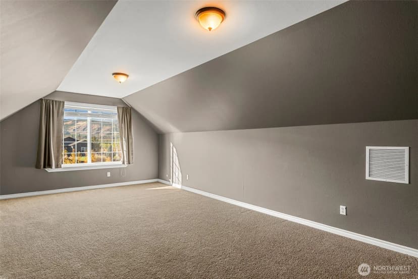 Property photo for 2945 Martin Place, East Wenatchee photo 30