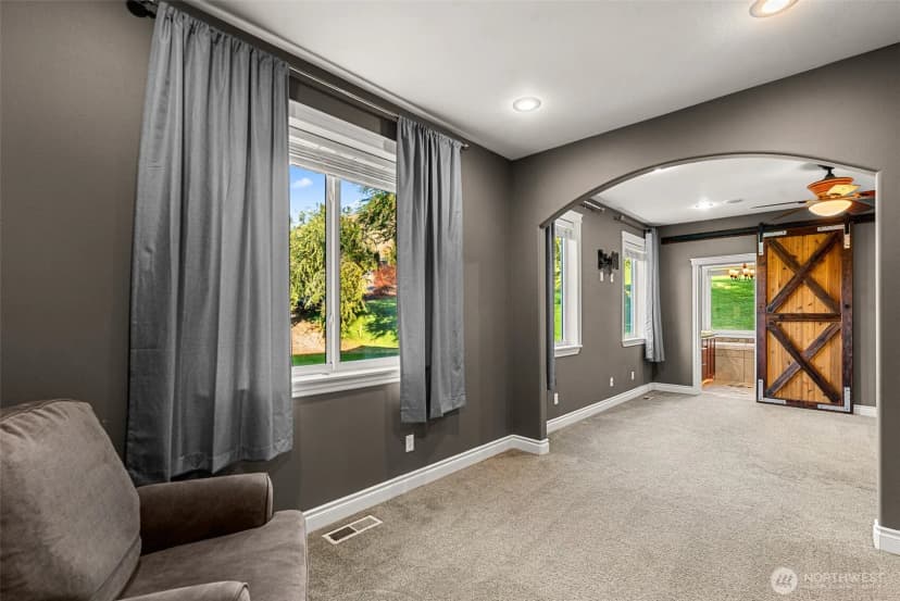Property photo for 2945 Martin Place, East Wenatchee photo 16