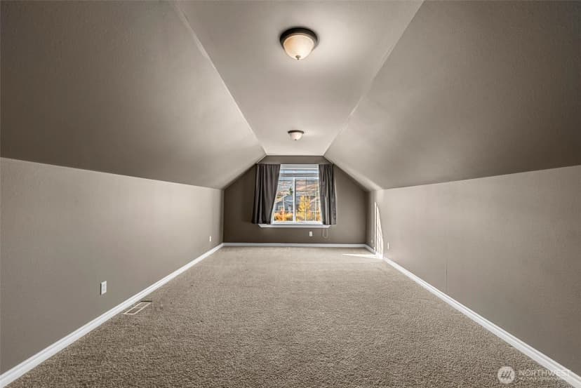 Property photo for 2945 Martin Place, East Wenatchee photo 28