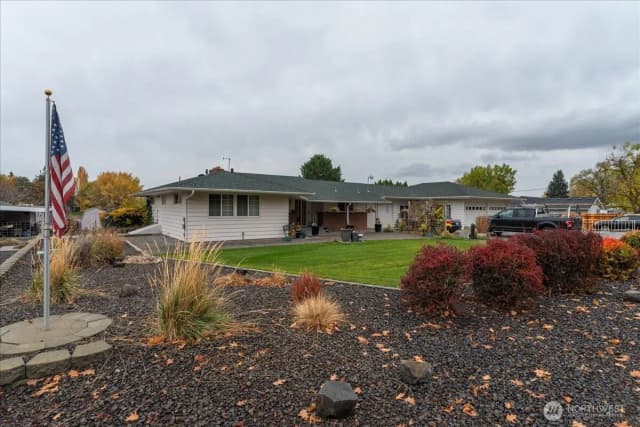 Property photo for 20271 Linden Road Nw, Soap Lake photo 2
