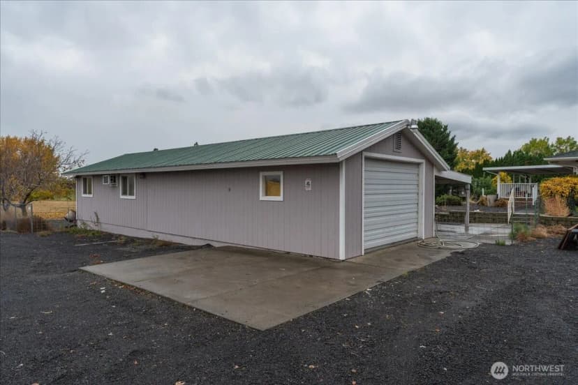 Property photo for 20271 Linden Road Nw, Soap Lake photo 10