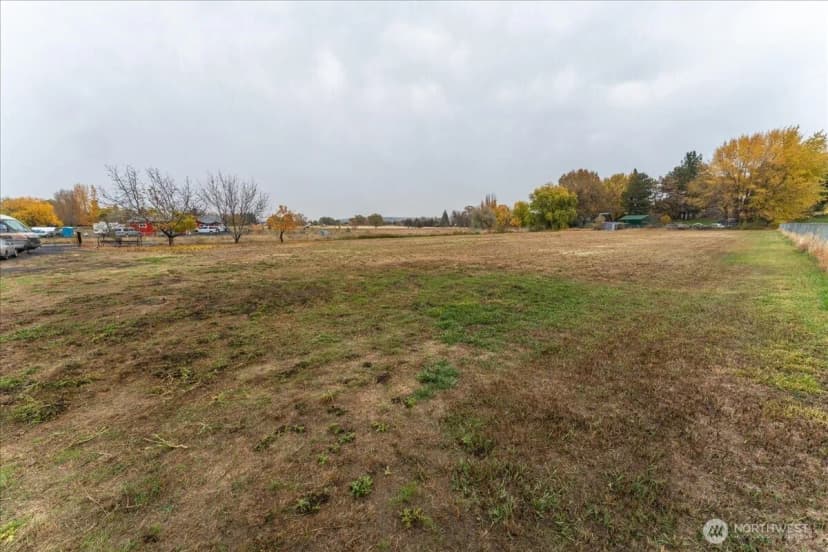 Property photo for 20271 Linden Road Nw, Soap Lake photo 17