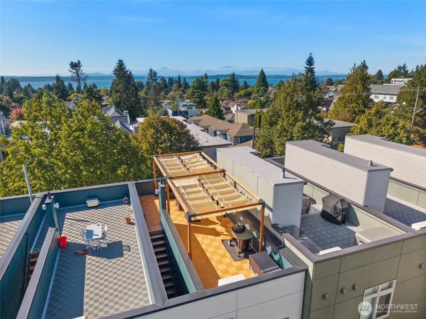 Property photo for 6014 A California Avenue Sw, Seattle photo 28