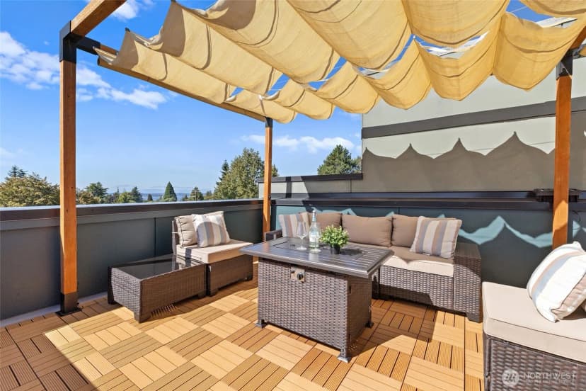 Property photo for 6014 A California Avenue Sw, Seattle photo 26
