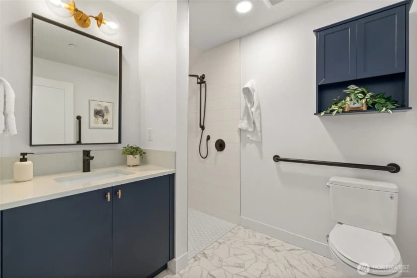Property photo for 6014 A California Avenue Sw, Seattle photo 11