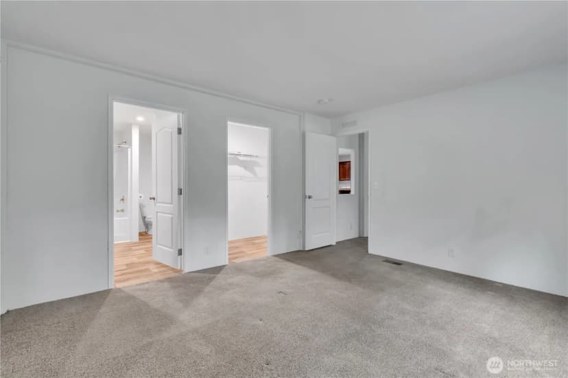 Property photo for 34318 42nd Avenue E, Eatonville photo 18