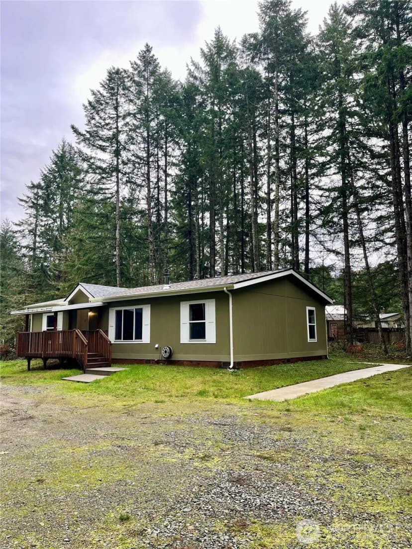 Property photo for 34318 42nd Avenue E, Eatonville