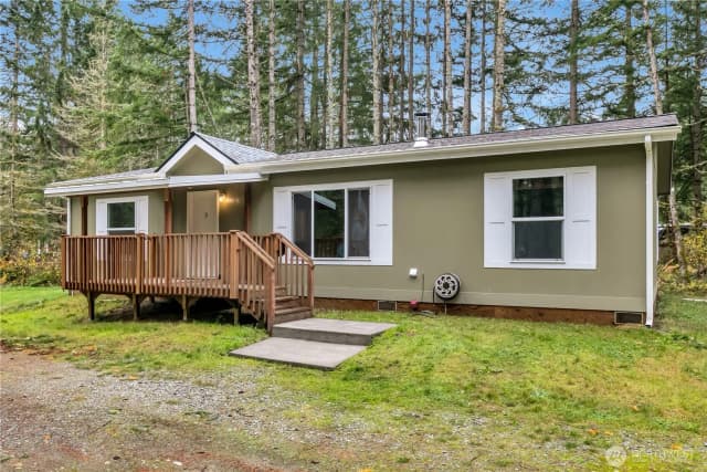 Property photo for 34318 42nd Avenue E, Eatonville photo 5