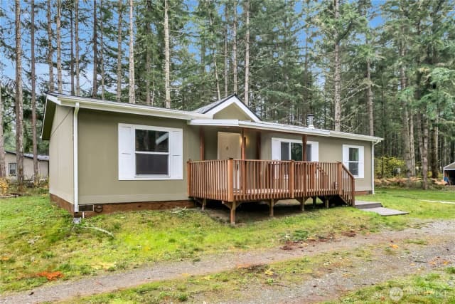 Property photo for 34318 42nd Avenue E, Eatonville photo 4