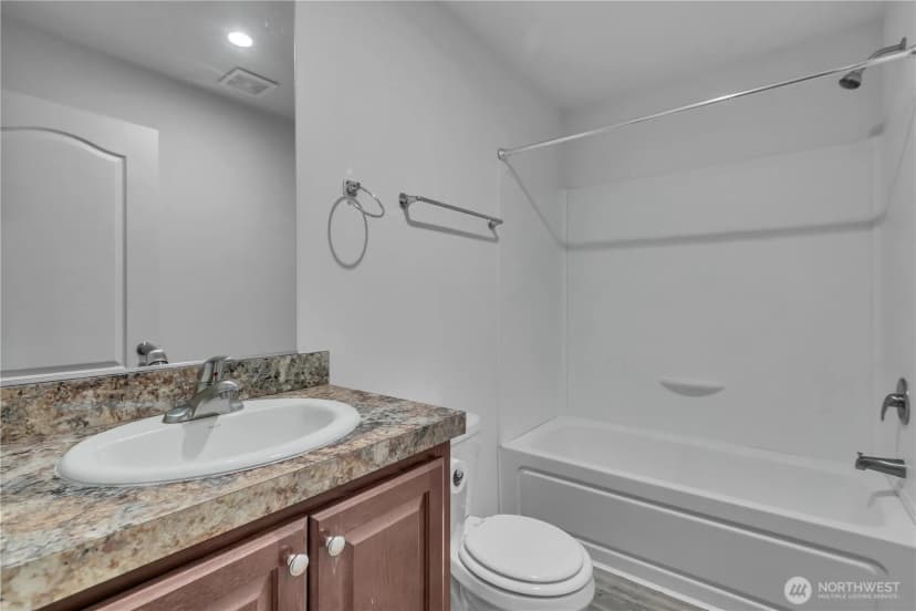 Property photo for 34318 42nd Avenue E, Eatonville photo 21