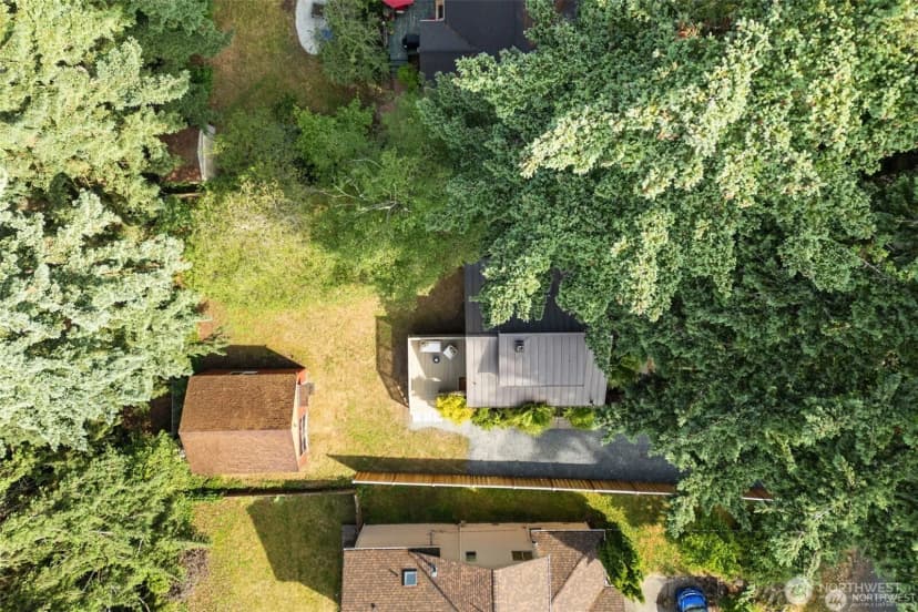 Property photo for 13527 23rd Avenue Ne, Seattle photo 39