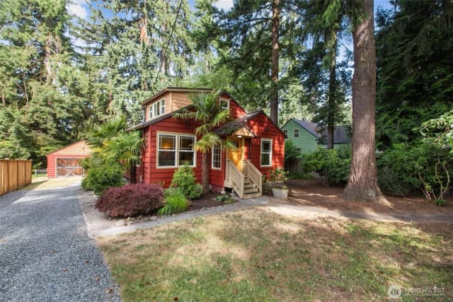 Property photo for 13527 23rd Avenue Ne, Seattle