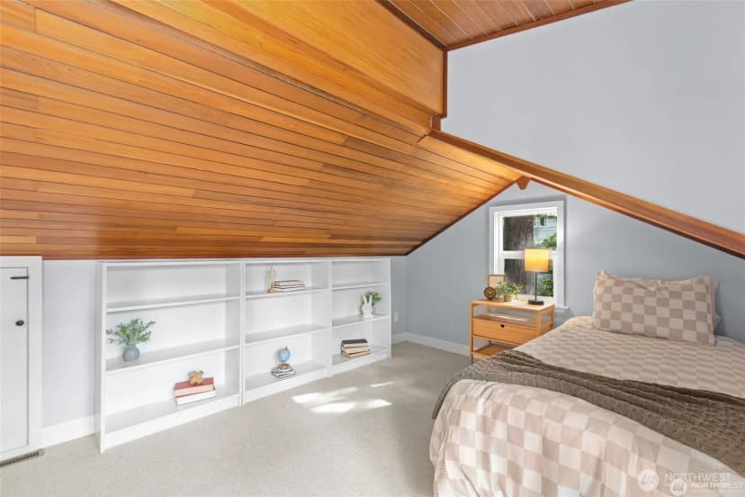 Property photo for 13527 23rd Avenue Ne, Seattle photo 17
