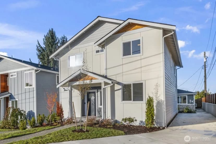 Property photo for 3102 44th Avenue Ne, Tacoma photo 38
