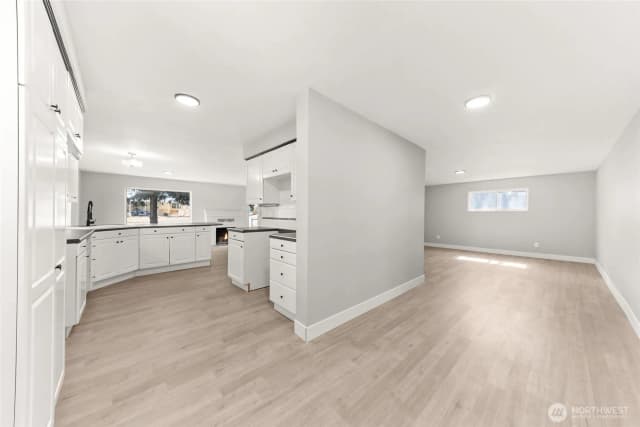 Property photo for 211 W Linden Street, Harrington photo 3
