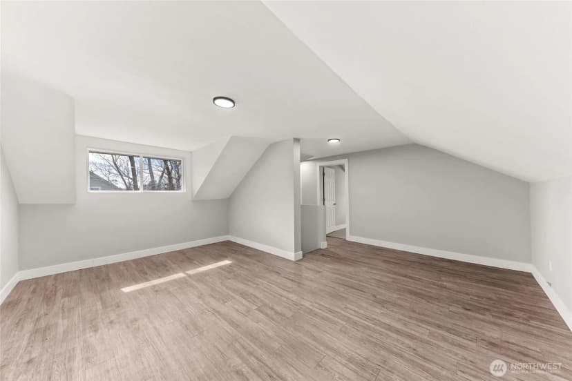 Property photo for 211 W Linden Street, Harrington photo 15