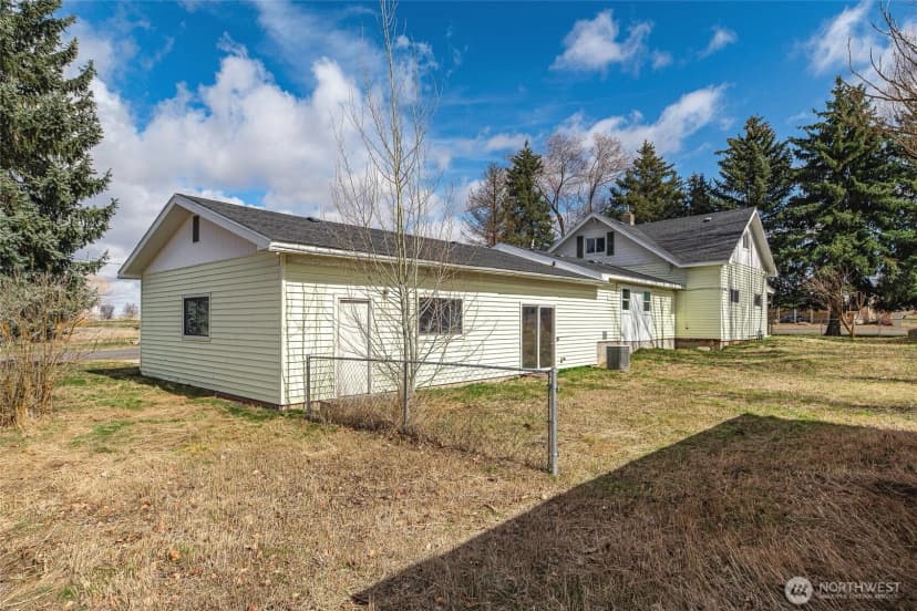 Property photo for 211 W Linden Street, Harrington photo 20