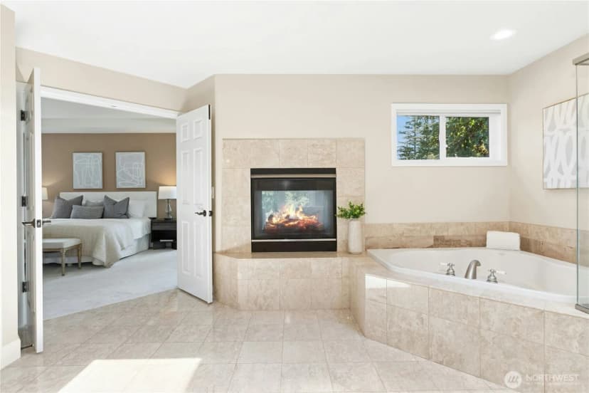 Property photo for 2070 277th Avenue Se, Sammamish photo 27