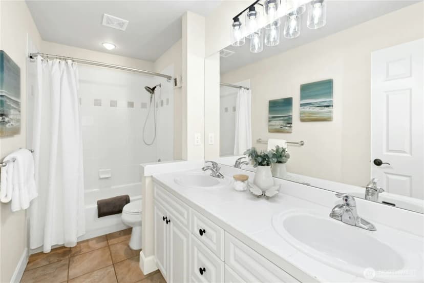 Property photo for 2070 277th Avenue Se, Sammamish photo 31